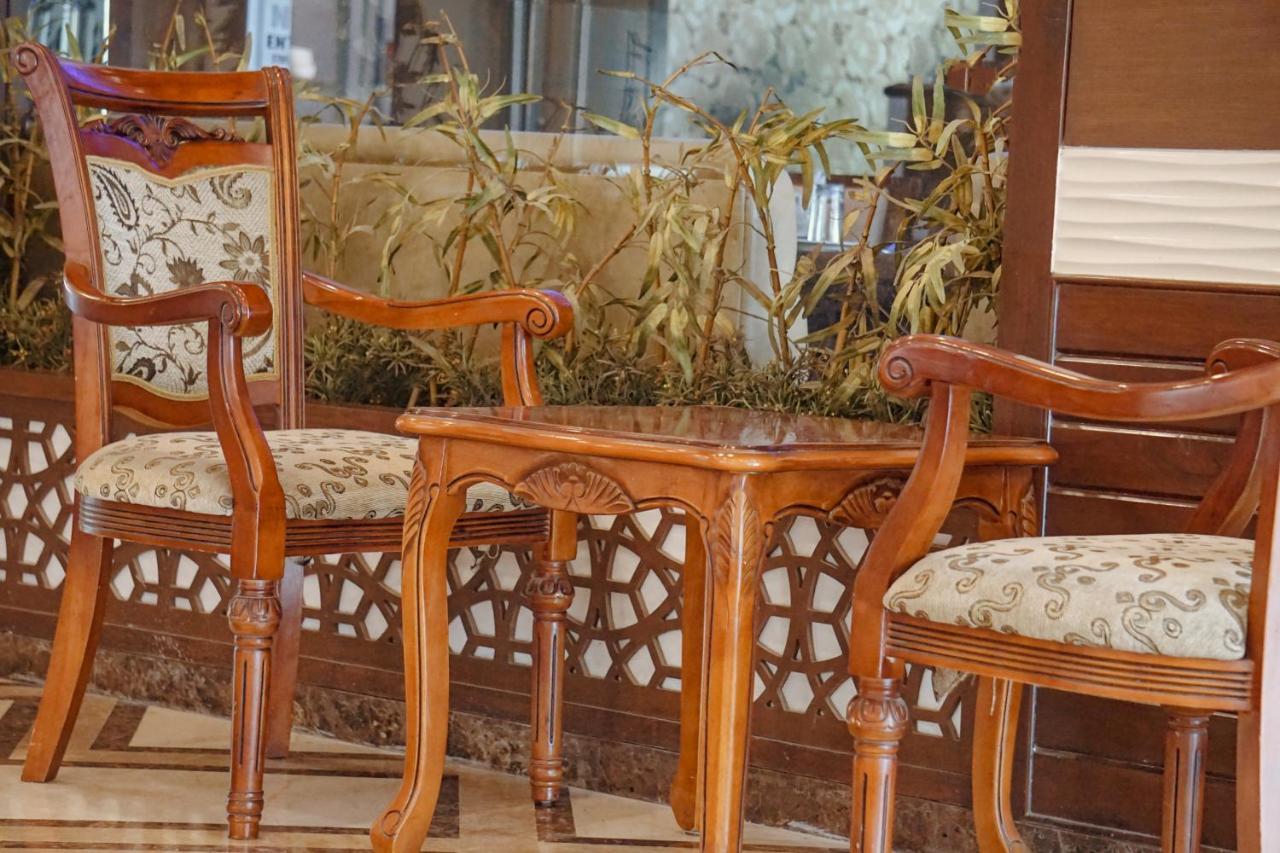 Crestmont Ashapurna Jaipur, Banipark Hotel Exterior foto