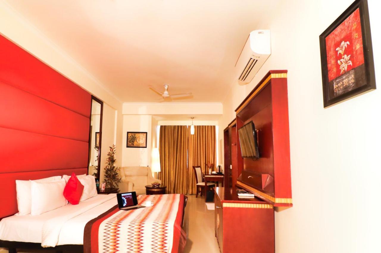 Crestmont Ashapurna Jaipur, Banipark Hotel Exterior foto