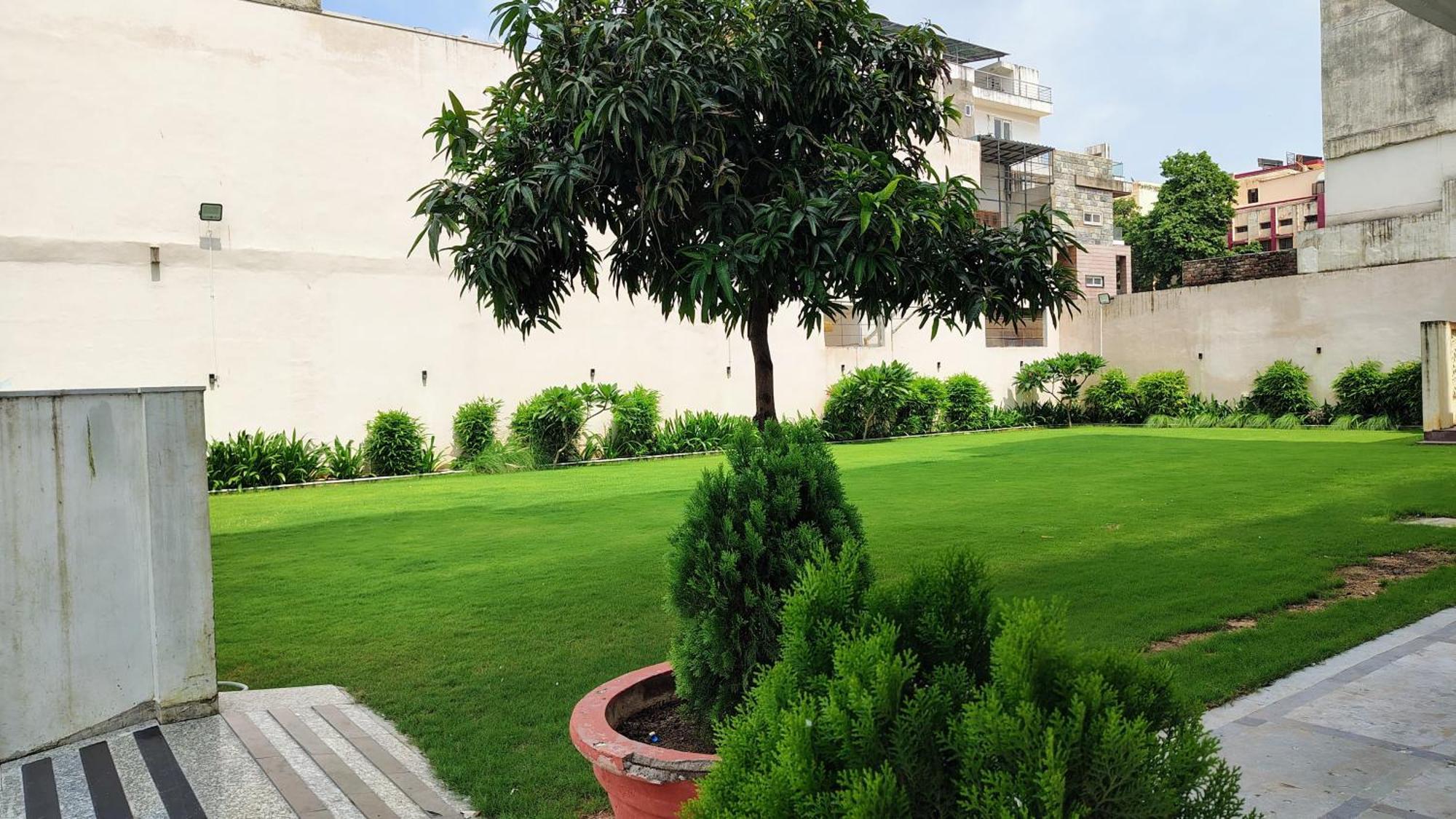 Crestmont Ashapurna Jaipur, Banipark Hotel Exterior foto
