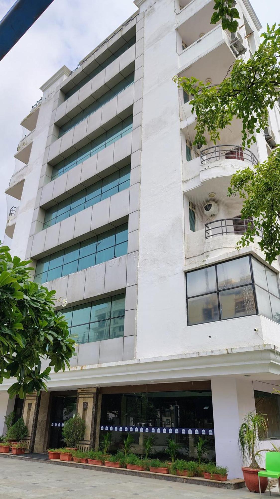 Crestmont Ashapurna Jaipur, Banipark Hotel Exterior foto